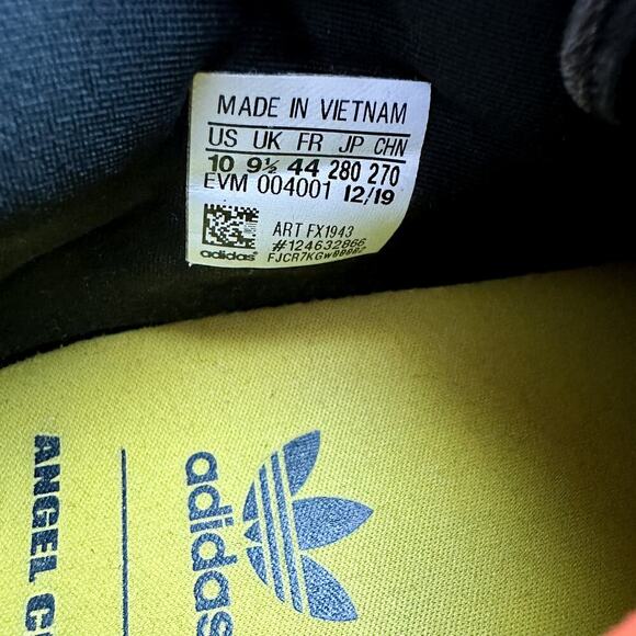 Adidas Angel Chen x Ozweego 'Black Collegiate Green' FX1943 Size 10 - Picture 10 of 10